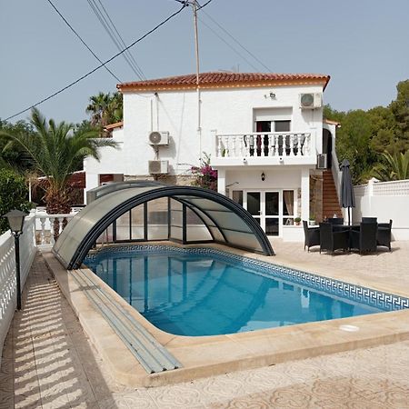 Villa Benucia Family Guest House La Nucía Екстериор снимка