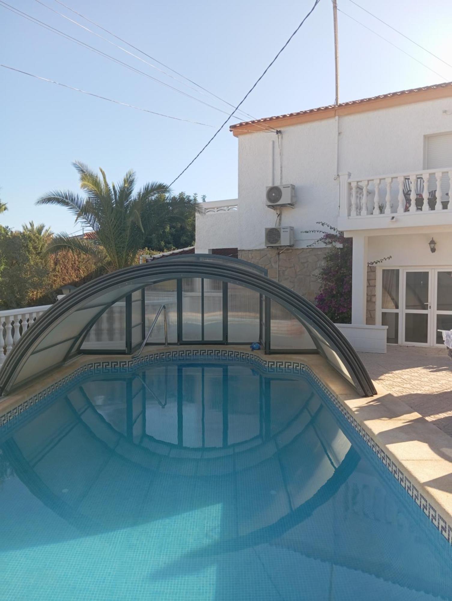 Villa Benucia Family Guest House La Nucía Екстериор снимка