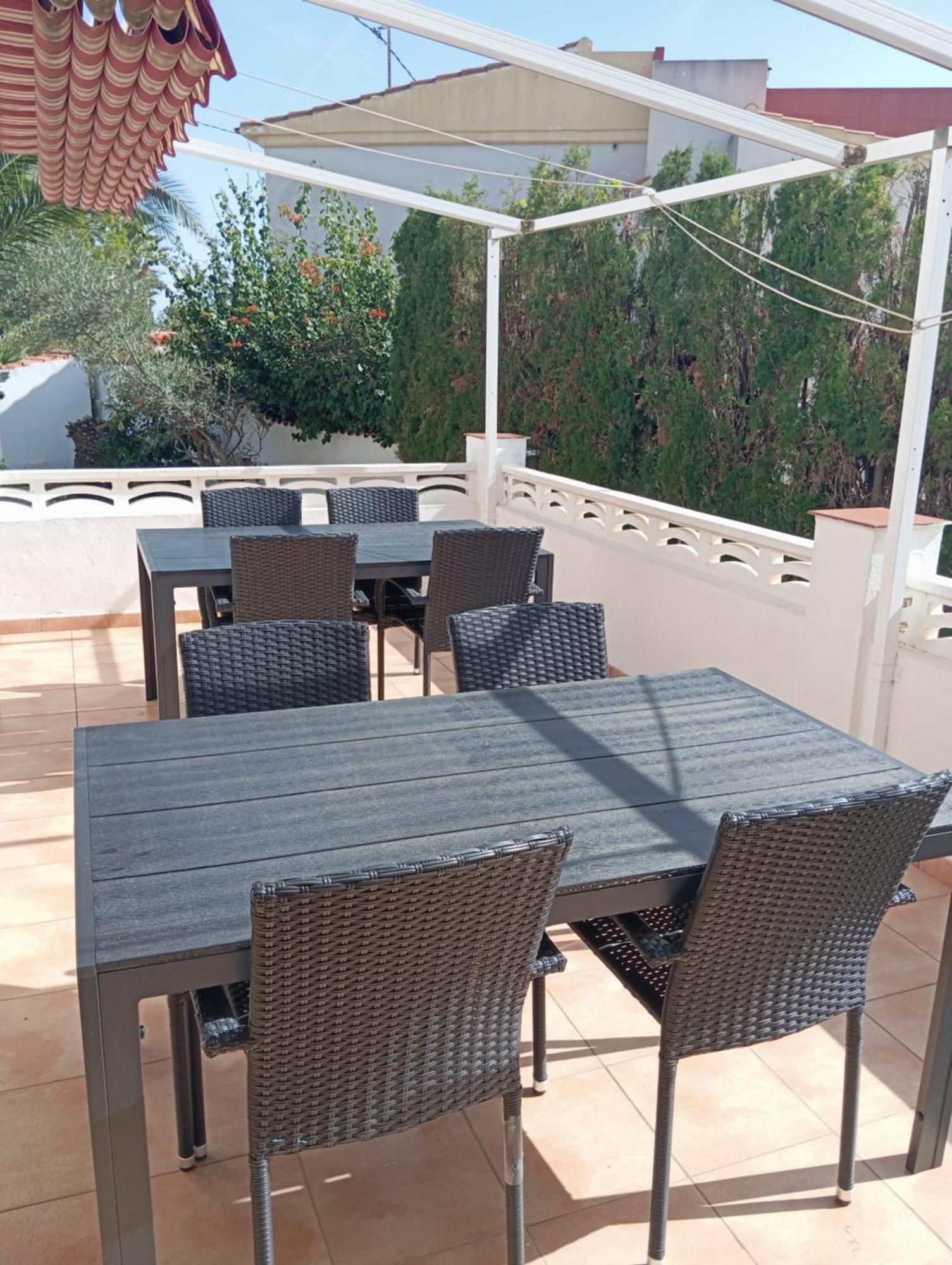 Villa Benucia Family Guest House La Nucía Екстериор снимка